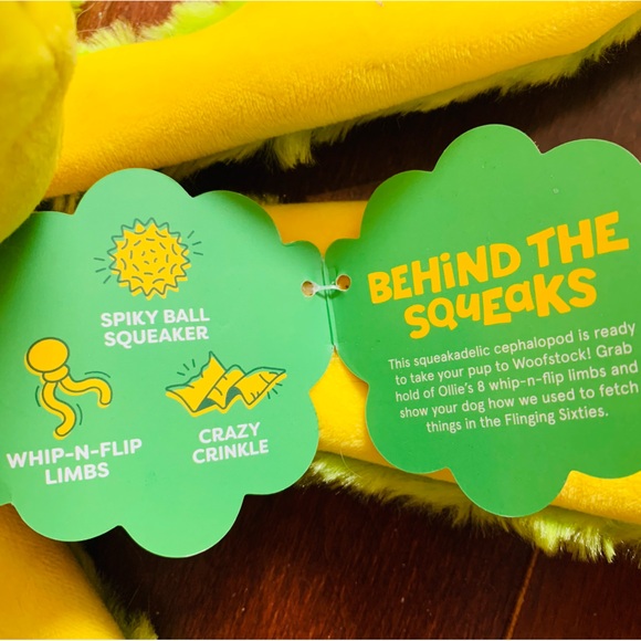 NEW ABSOLUTELY ADORABLE BARK TOY CALLED “OLLIE NEED IS ❤️ LOVE” SIZE LARGE❣️ - Picture 5 of 8